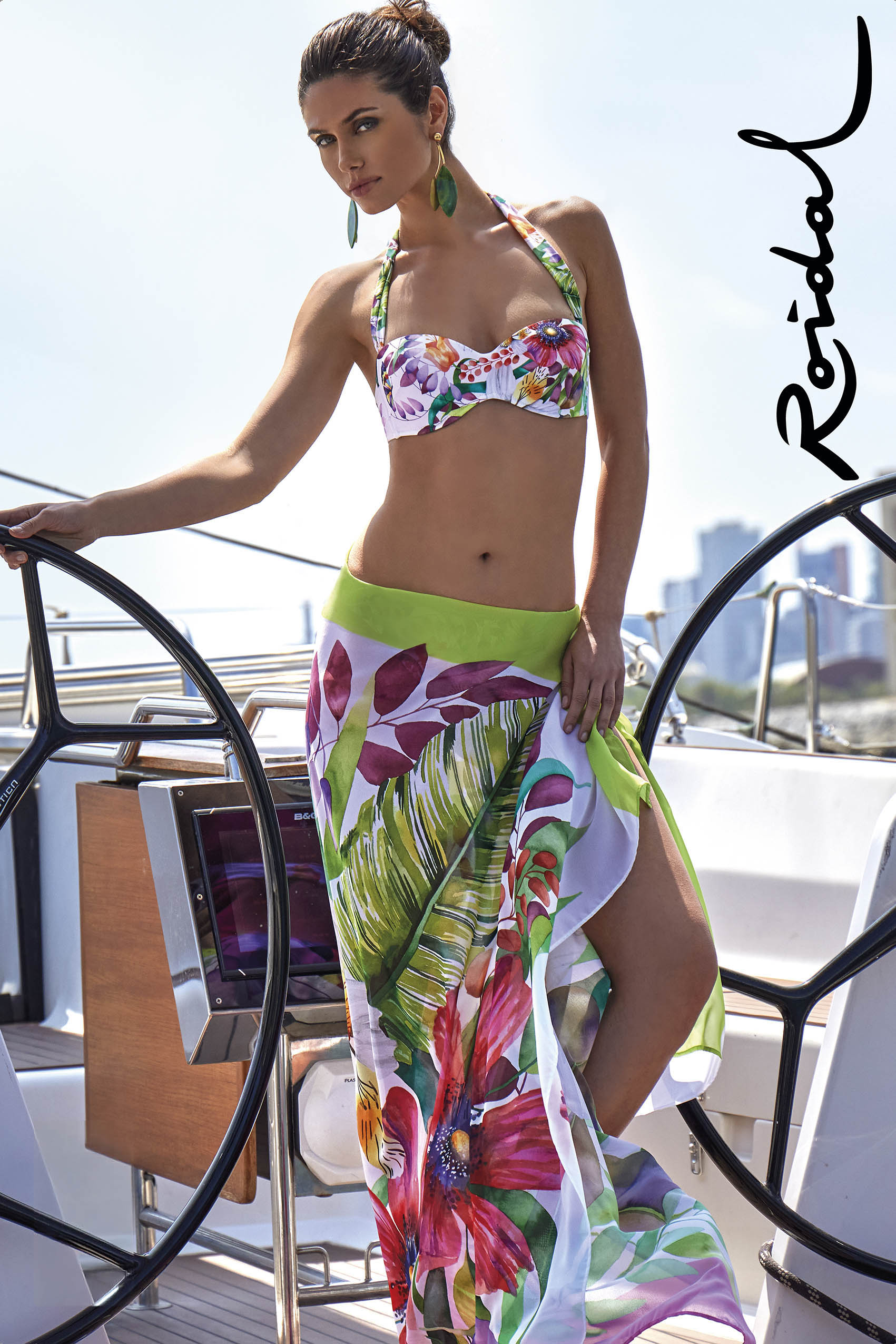 118_1_4-MIRNA pareo floreado mujer